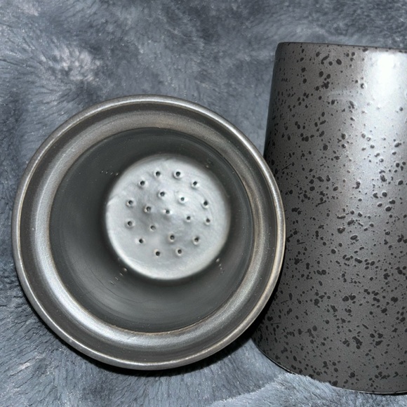 Ceramic Tea Mug Tea Cup black pebble color Like New/ Never Used - Picture 4 of 6